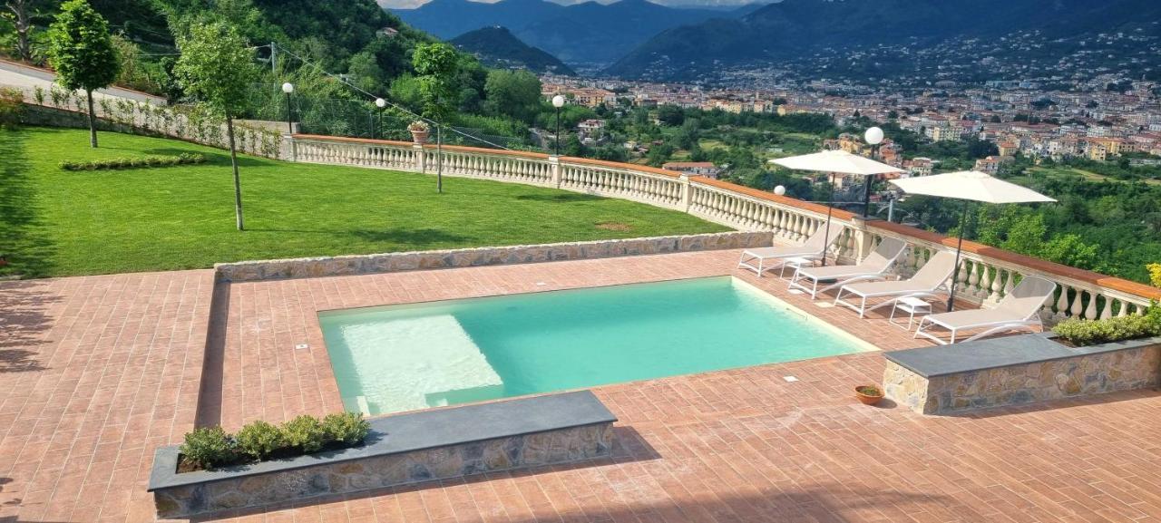 Villa Marina Cava deʼ Tirreni Екстериор снимка