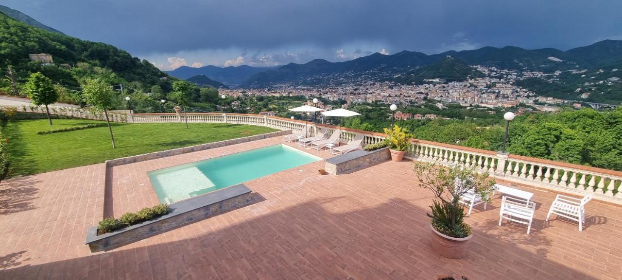 Villa Marina Cava deʼ Tirreni Екстериор снимка